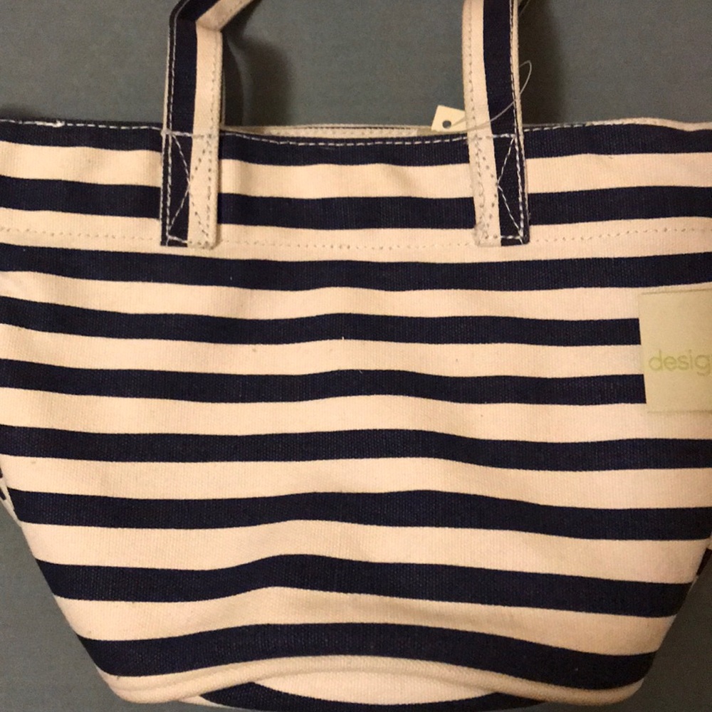 Design mini circle tote